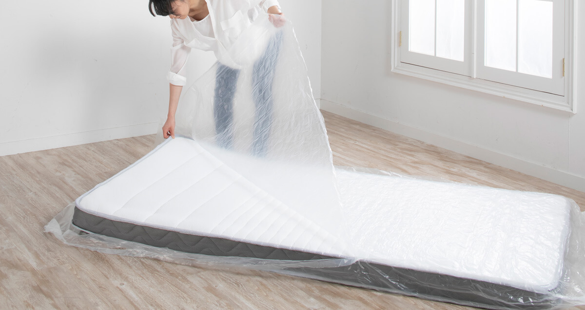 圧縮シートを完全に取り外します。